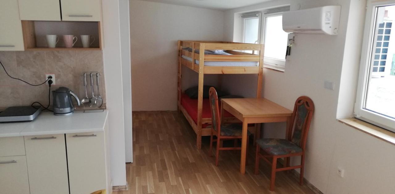 Ubytovani Dagmar Podivin Extérieur photo